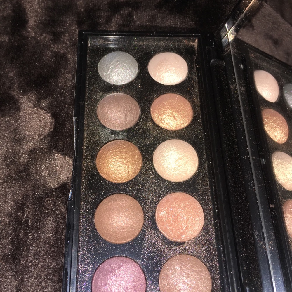 Sephora moon shadow baked palette